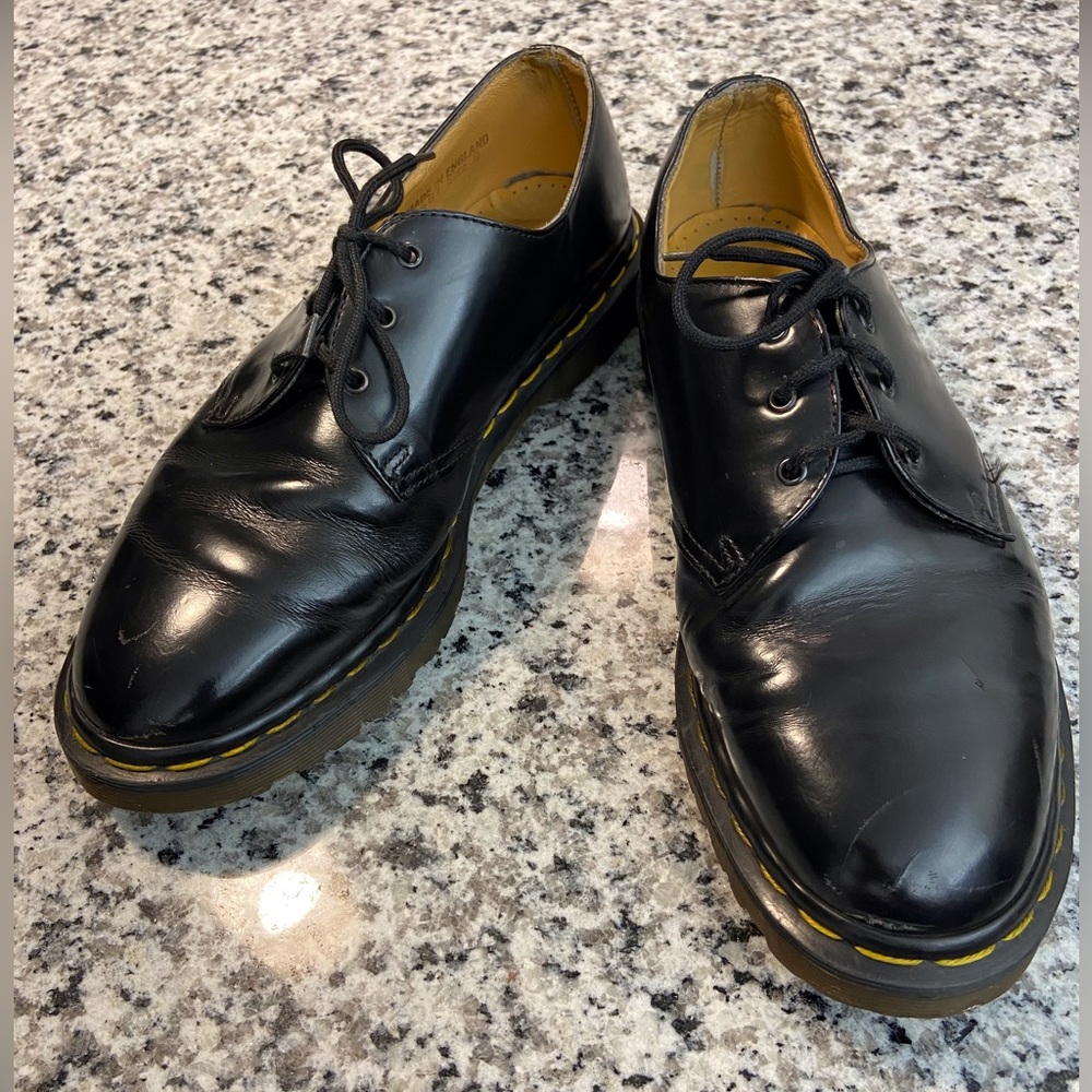 🎉 Mens Vintage Dr. Martens size 9